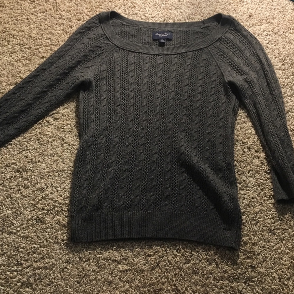 American Eagle gray knitted sweater